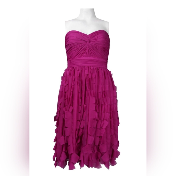 Sweetheart Neckline Ruched Bodice Tiered Chiffon Cocktail Dress - Picture 2 of 3